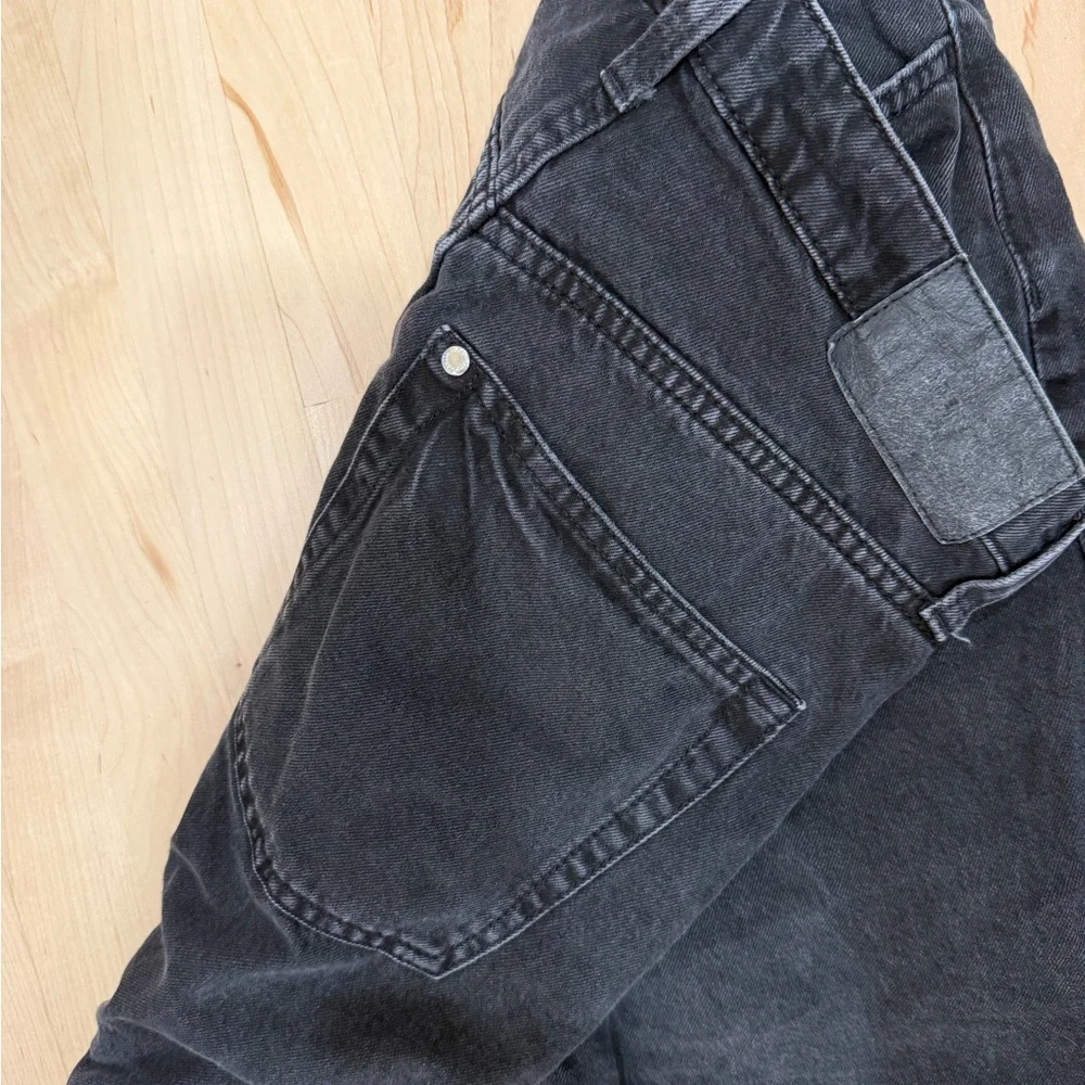 H&M Black High-Rise Straight-Leg Jeans with Raw Hem
